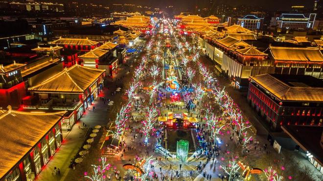 定州vs曲阳夜景视频直播，谁才是保定南部的不夜城？这事儿我蹲了三个晚上才敢下笔